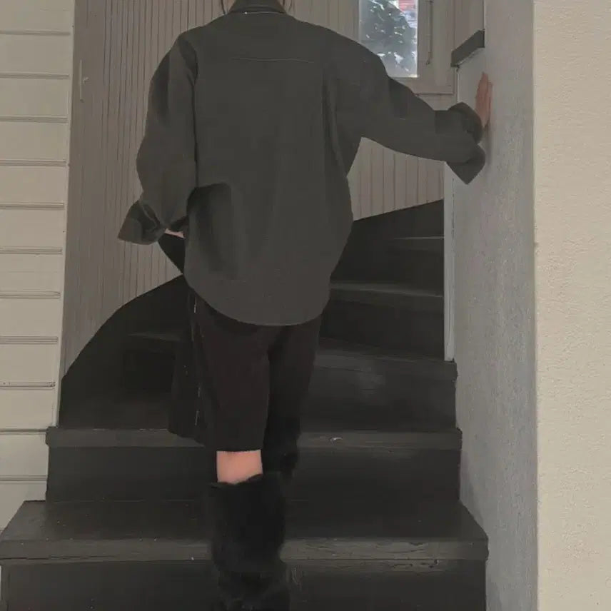 [BUNJANG] 팩더널드 Holiday in Charcoal Shirt / 팩더널드_ 홀리데이 인 셔츠 (charcaol)