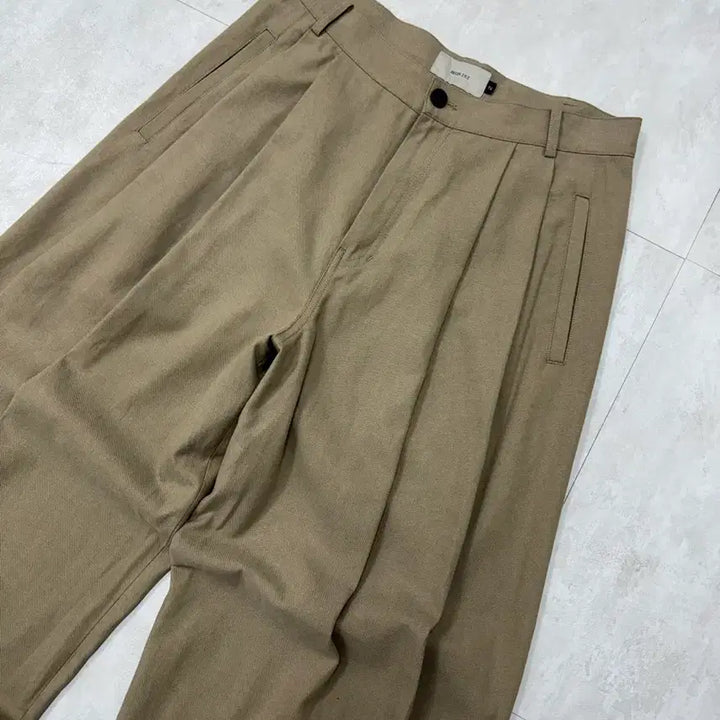 [BUNJANG] BEGIN 2.0.2 Beige Wide Slacks / 