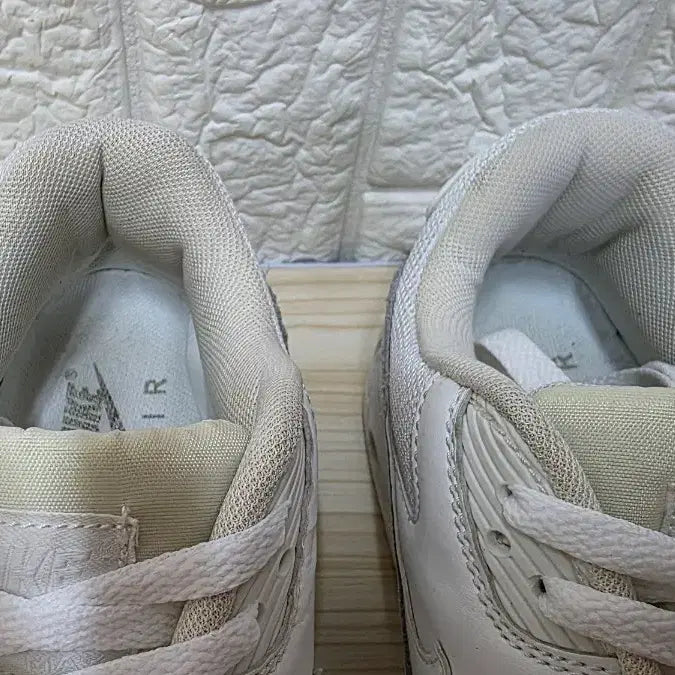 [BUNJANG] Nike Air Max 90 Sneakers / 나이키. 에어맥스90. 275