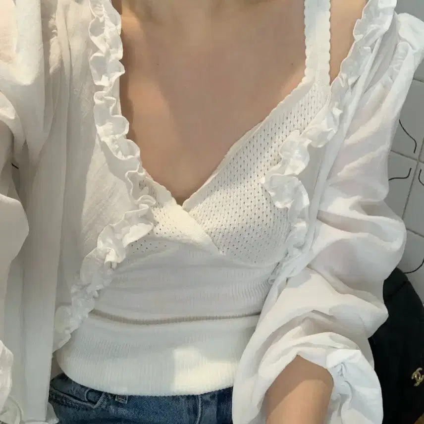 [BUNJANG] Le Havre Flora Frill Blouse New Arrival / 르아브르 플로라 프릴 블라우스 새상품