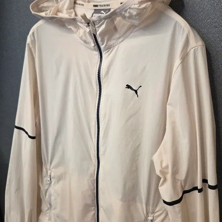 [BUNJANG] Puma Ultra-Lightweight Zip-Up Jacket (Spring/Summer) / 푸마 초경량집업 (봄.여름용)