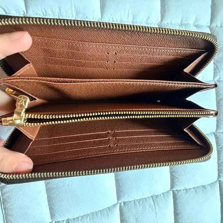 [BUNJANG] Louis Vuitton Monogram Clemence Zip Long Wallet / 루이비통 모노그램 클레망스 지피 장지갑 (미사용 새상품)