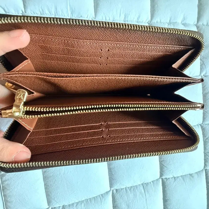 [BUNJANG] Louis Vuitton Monogram Clemence Zip Long Wallet / 루이비통 모노그램 클레망스 지피 장지갑 (미사용 새상품)