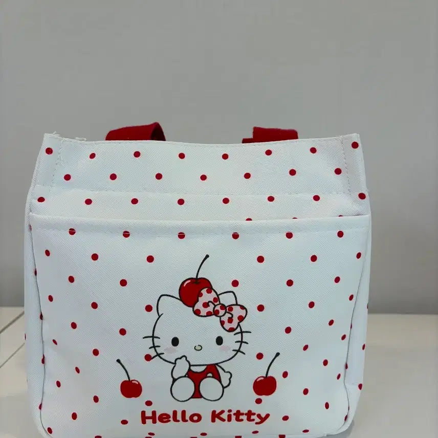 [BUNJANG] Hello Kitty Cherry Dot Insulated Bag / 헬로키티 체리 도트 보냉가방