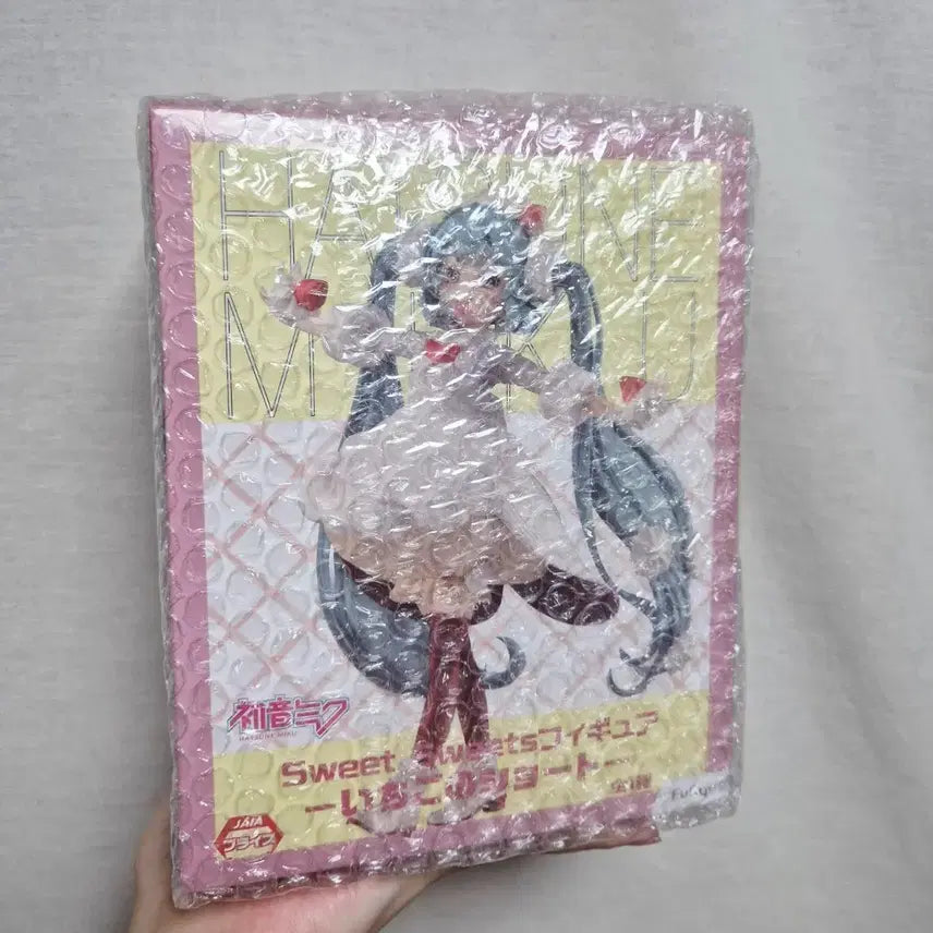 [SOLD OUT] (미개봉) 후류 하츠네 미쿠 스위트 스위츠 쇼트케이크 미소녀 피규어