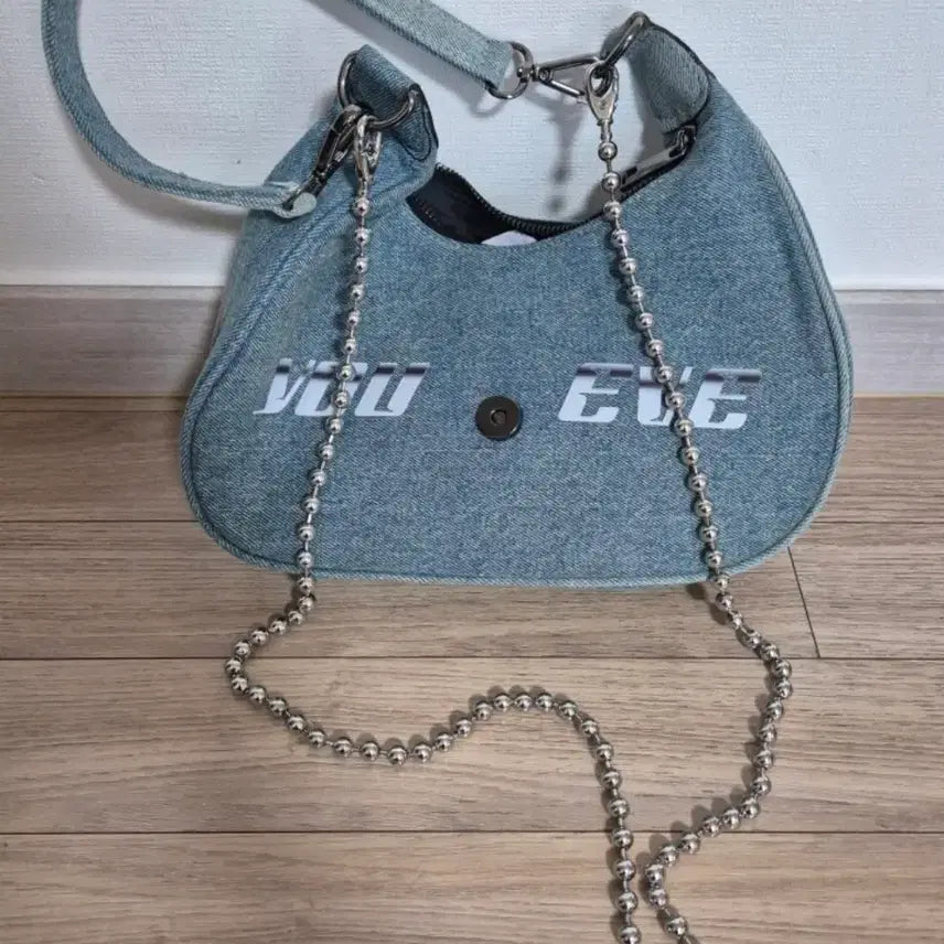 [SOLD OUT] 유이브(YOUEVE) 데님 체인 숄더백