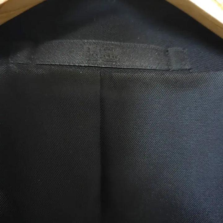 [BUNJANG] Uniqlo Black Formal Style Vest / 유니클로 블랙 정장 스타일 조끼 베스트