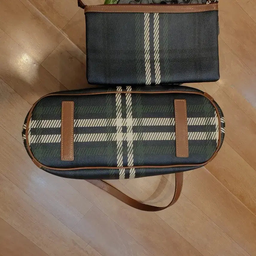 [BUNJANG] Beanpole Check Shoulder Bag / 빈폴체크숄더백