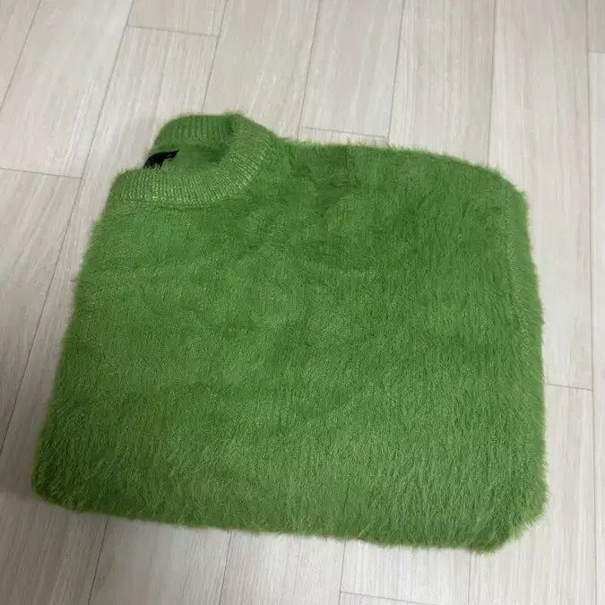 [BUNJANG] DIMITRIBLACK Hairy Round Knit Green / 디미트리블랙 헤어리니트 새상품