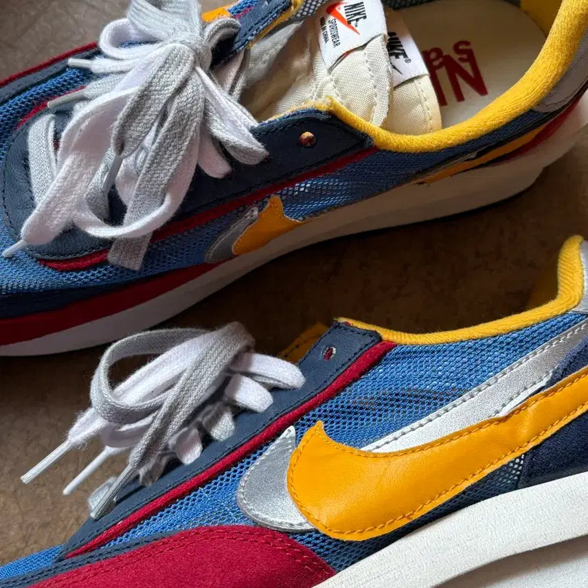 [BUNJANG] Nike Sacai LD Waffle Red Blue Sneakers / [270]나이키사카이 ld와플 빨파