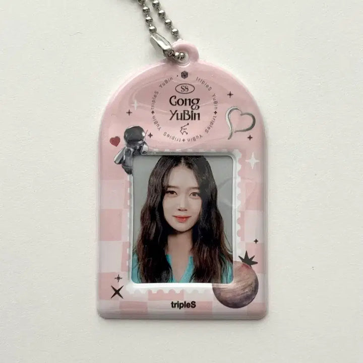 [BUNJANG] tripleS Gong Yoo-bin Photo Booth Keyring / 트리플에스 공유빈 증명사진 키링