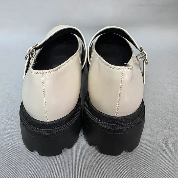 [BUNJANG] Mark Mogg Ivory Mary Jane Platform Shoes 245 / 마크모그 아이보리 메리제인 통굽 슈즈 245