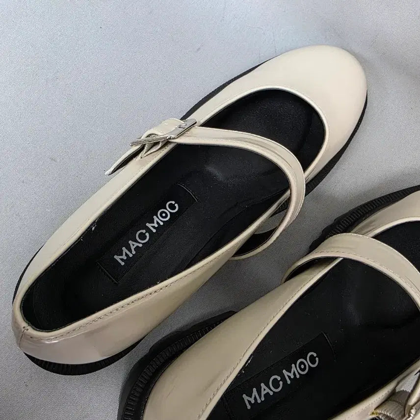 [BUNJANG] Mark Mogg Ivory Mary Jane Platform Shoes 245 / 마크모그 아이보리 메리제인 통굽 슈즈 245