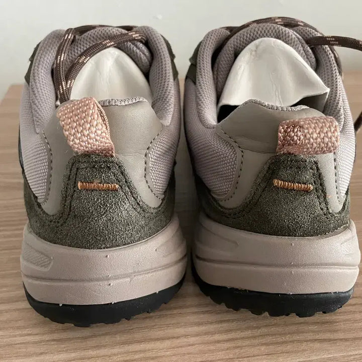 [BUNJANG] The North Face Hiking Boots Khaki 235 / 노스페이스 등산화 / 카키 / 235
