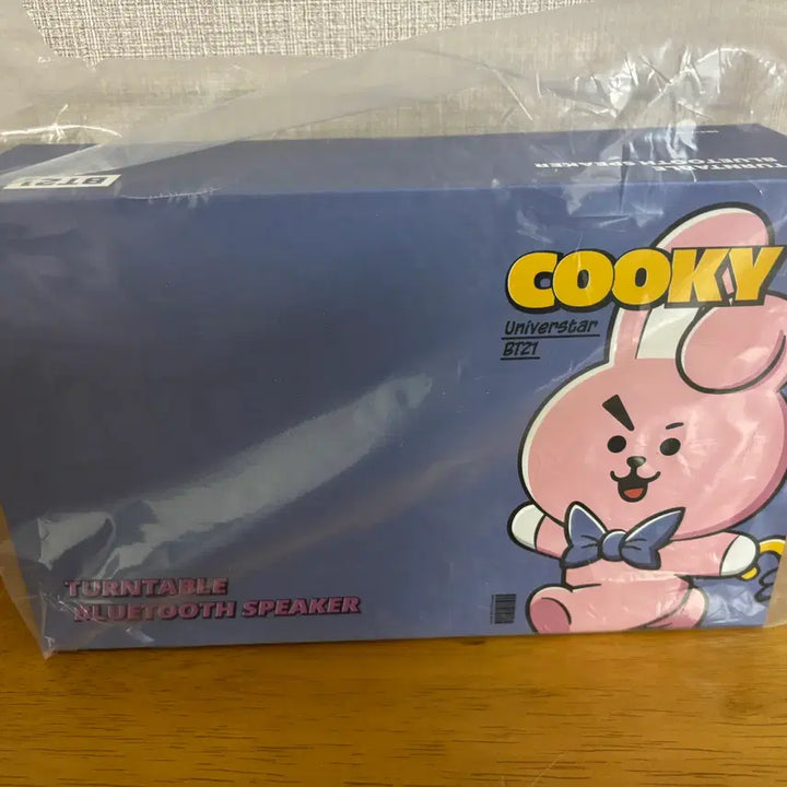 [BUNJANG] BT21 COOKY Bluetooth Turntable Speaker / BTS BT21 턴테이블 블루투스 스피커 쿠키 새제품