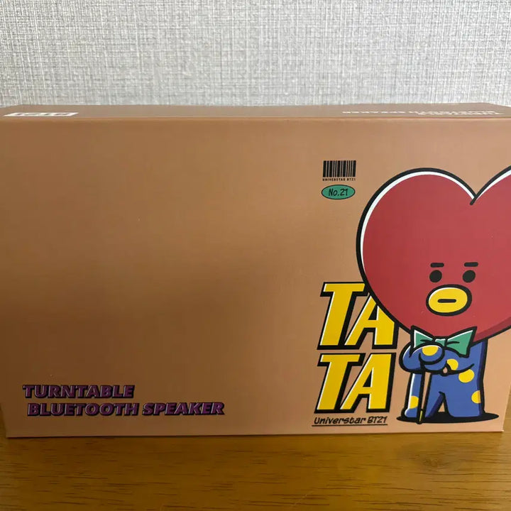 [BUNJANG] BT21 Tata Bluetooth Turntable Speaker / BTS BT21 턴테이블 블루투스 스피커 타타 새제품