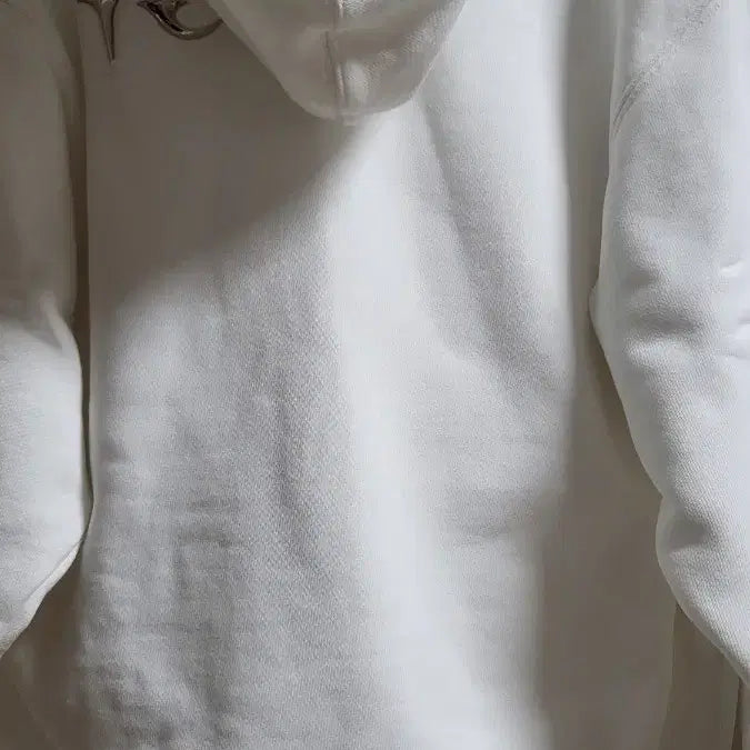 [BUNJANG] Thug Club Armor Hoodie White / Thug club 떠그클럽 아머후드티