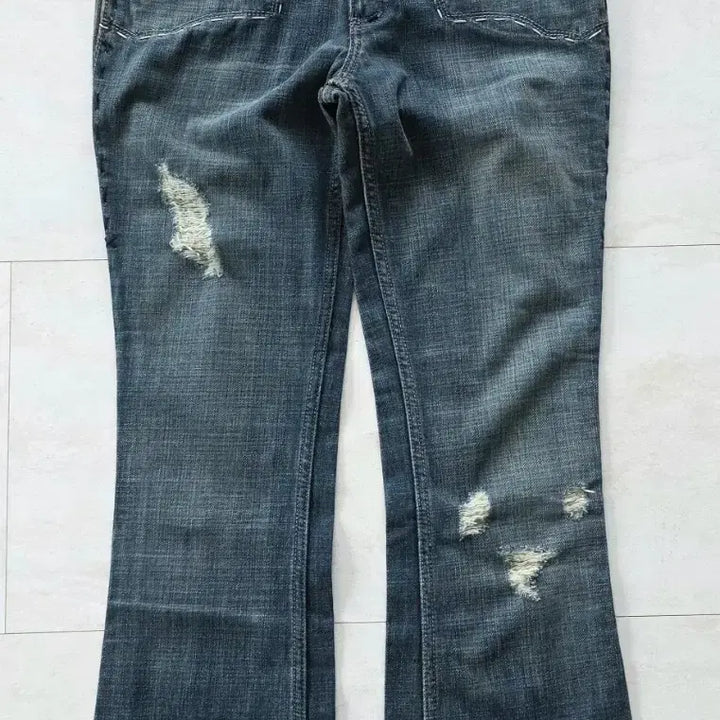 [BUNJANG] ANTIK DENIM Calf Hair Flare Jeans / 앤틱데님,ANTIK DENIM 카프헤어 부츠컷진.29.