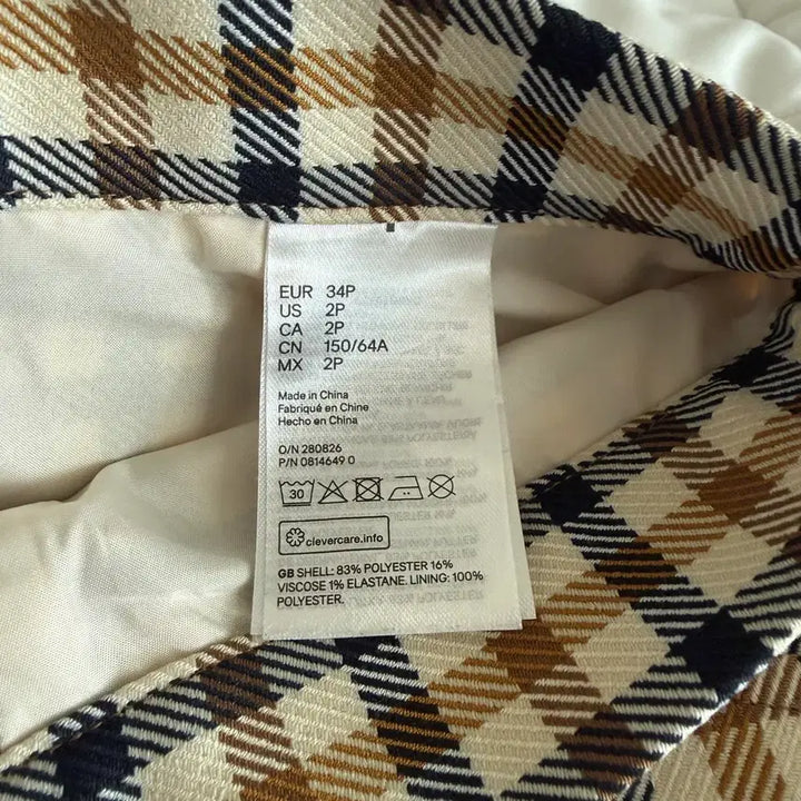 [BUNJANG] H&amp;M Checkered Skirt (EUR 34) / h&amp;m 체크 스커트, 25