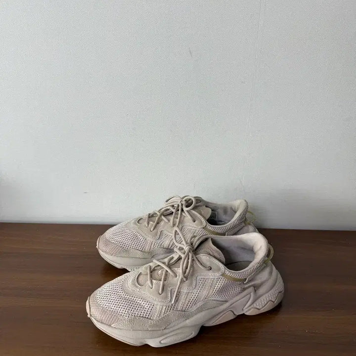 [BUNJANG] Adidas Sneakers Size 260 / 아디다스 운동화 260사이즈 스니커즈
