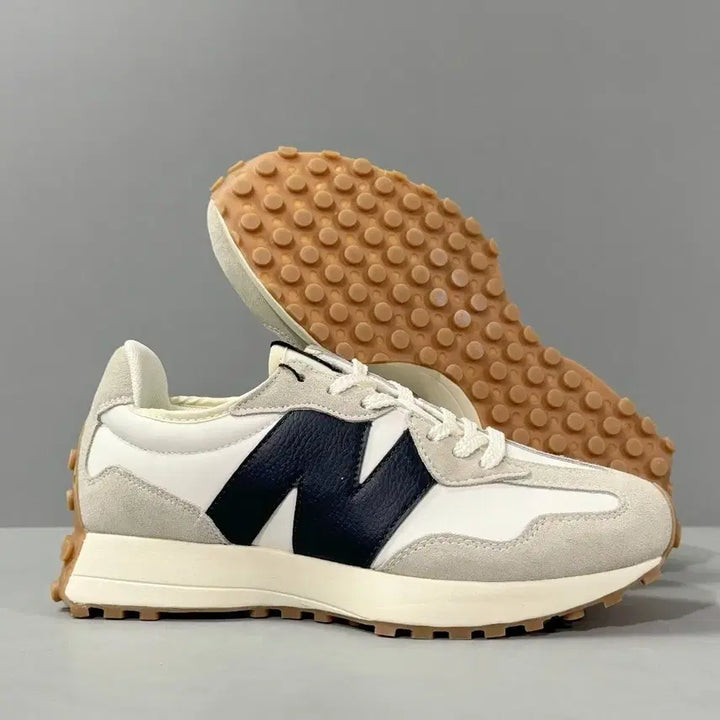 [BUNJANG] New Balance 327 White Black Sneakers (Size: 240) / 뉴발란스 327 화이트 블랙 스니커즈 사이즈:240