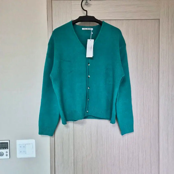 [SOLD OUT] (새상품) 수아레 워셔블 남여공용 가디건