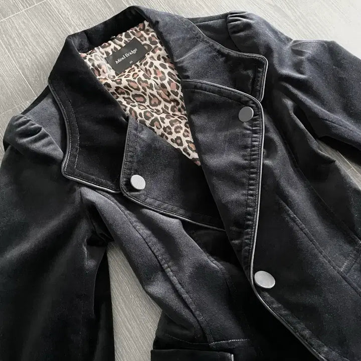 [BUNJANG] Y2K Leopard Print Lined Jacket / 갸루 펑크 블랙 호피안감 자켓 y2k