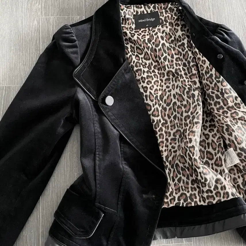 [BUNJANG] Y2K Leopard Print Lined Jacket / 갸루 펑크 블랙 호피안감 자켓 y2k