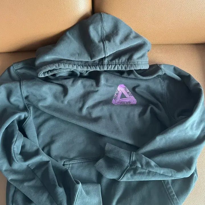 [BUNJANG] Palace Fallen City Hoodie Black L / 팔라스 폴른 시티 후드 블랙 L