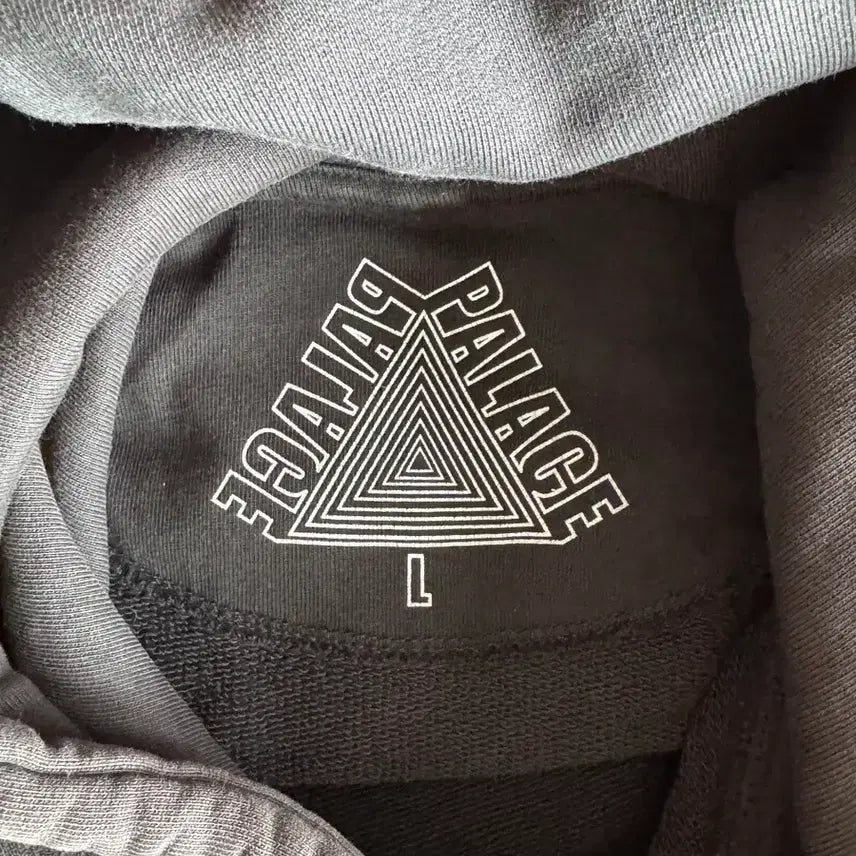[BUNJANG] Palace Fallen City Hoodie Black L / 팔라스 폴른 시티 후드 블랙 L