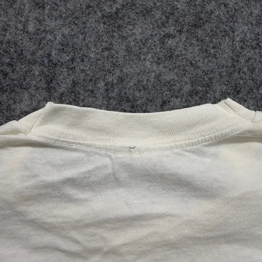 [BUNJANG] Fruit Of The Loom Vintage T-shirt / 90s Vintage Fruit Of The Loom Tshirt