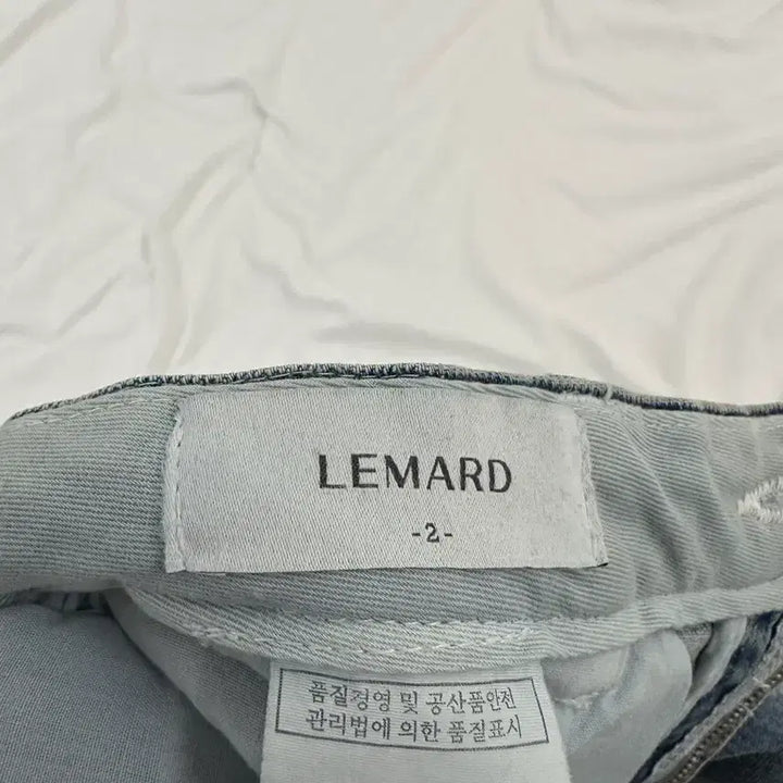 [BUNJANG] Lemard Low-Cut Denim Pants / 르마드 로우컷 데님팬츠