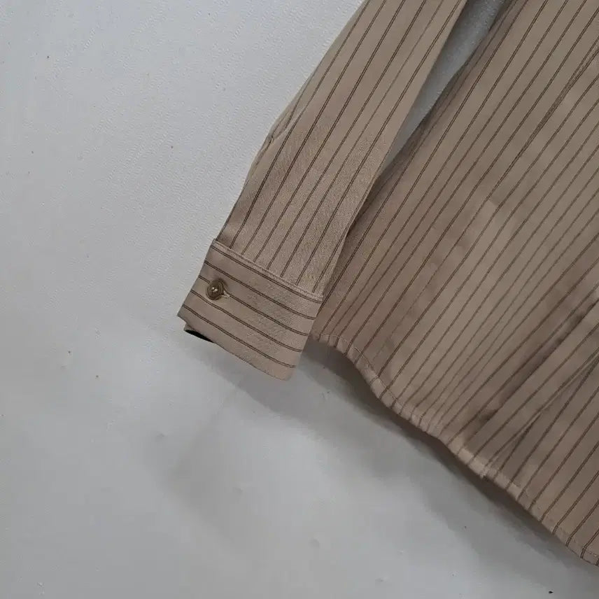 [BUNJANG] Striped Beige Shirt (S) / 스트라이프셔츠S