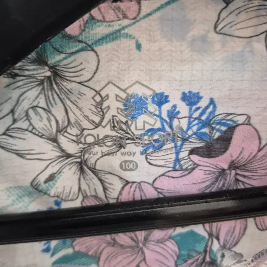 [BUNJANG] Kolon Sport Floral Pattern Half-Neck Long Sleeve T-shirt / 코오롱스포츠 플라워 패턴 하프넥 긴팔티셔츠 쿨티