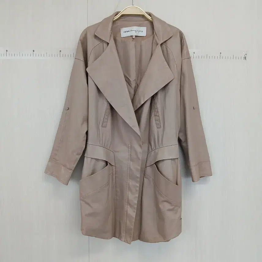[BUNJANG] Obzee Komma Young Lambskin Beige Trench Coat / Obzee Komma Young 양가죽 베이지 트렌치 코트