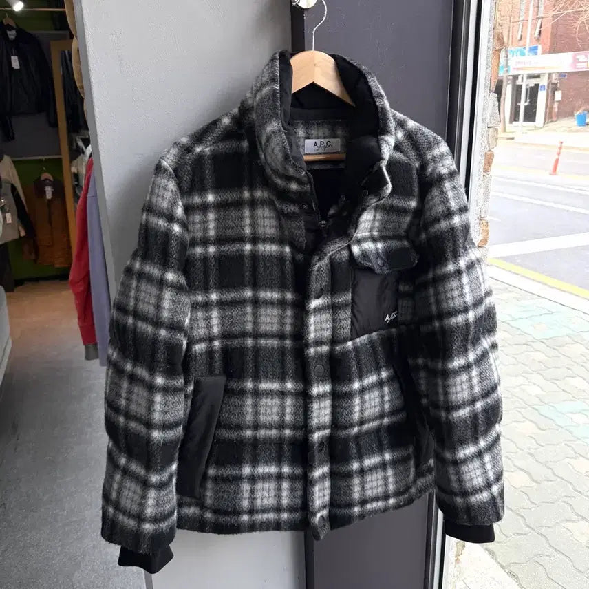 [BUNJANG] A.P.C 23FW Flannel Goose Down Padded Jacket / L/ A.P.C 아페쎄 23FW 플란넬 구스다운 패딩 점퍼