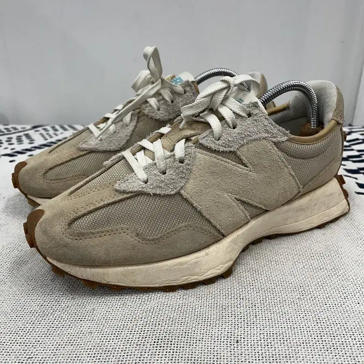 [BUNJANG] New Balance 327 Moonbeam Sneakers 260 / 뉴발란스 327 문빔 스니커즈 운동화 260 E02912