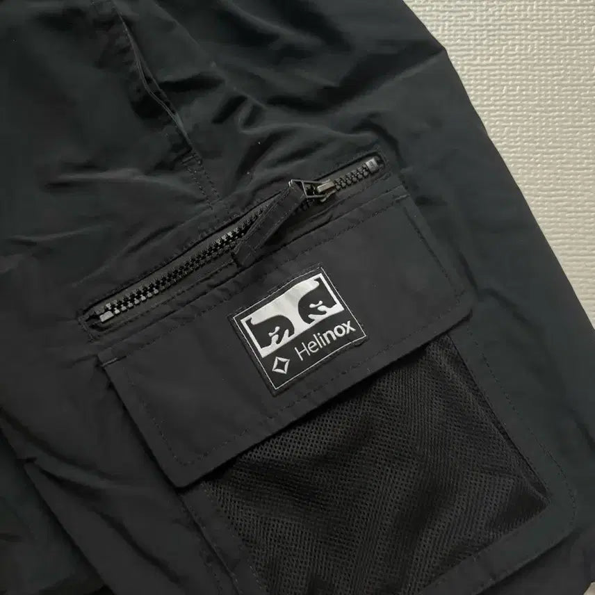 [BUNJANG] Helinox x OBEY Campus Cargo Shorts Black / (L)헬리녹스 x 오베이 캠퍼스 카고 쇼츠 블랙