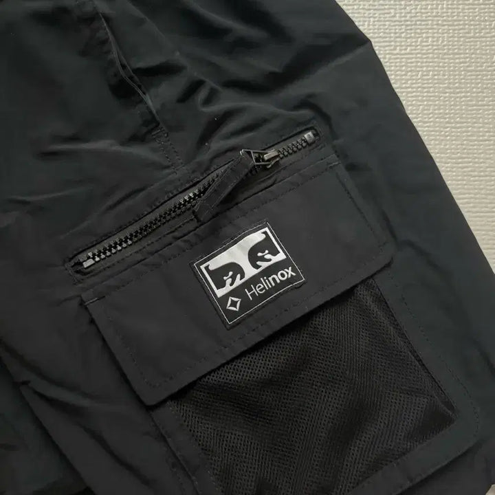 [BUNJANG] Helinox x OBEY Campus Cargo Shorts Black / (L)헬리녹스 x 오베이 캠퍼스 카고 쇼츠 블랙