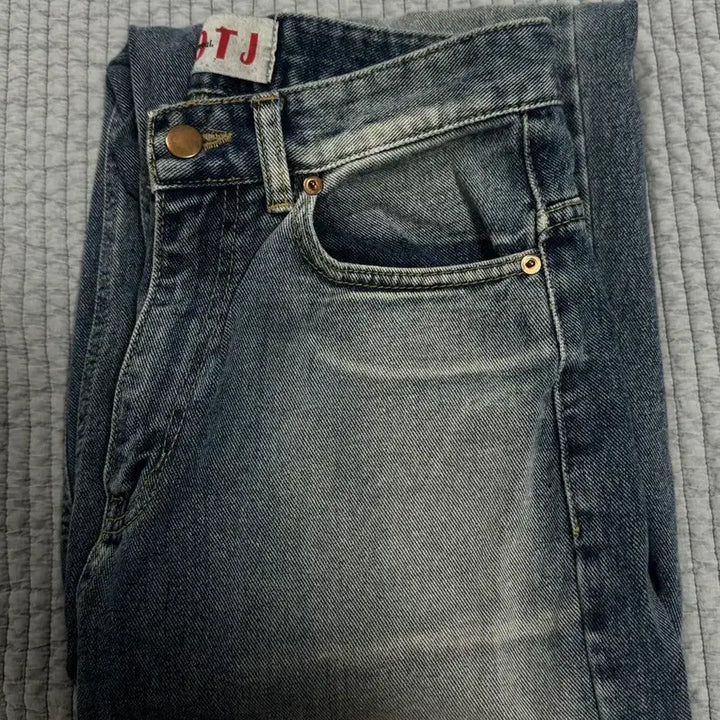 [BUNJANG] OOTJ Washed Denim Jeans / OOTJ 청바지