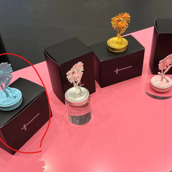 [BUNJANG] PEACEMINUSONE G-Dragon 2025 MAMA Awards Figure / 미개봉 피스마이너스원 x 2025 마마 어워즈 피스마마원피규어 스카이블루