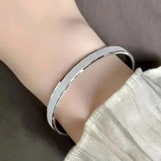 [SOLD OUT] 실버 악세사리 스크럽 뱅글 팔찌