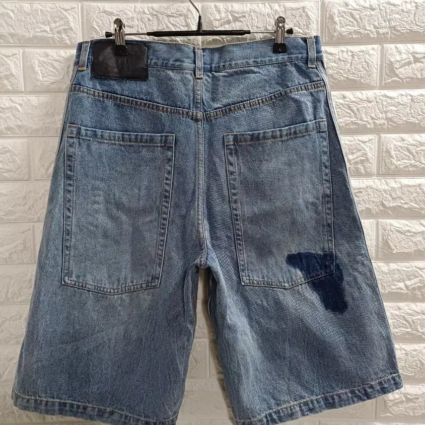 [SOLD OUT] 32. 아디다스 버뮤다 청반바지 JY6290