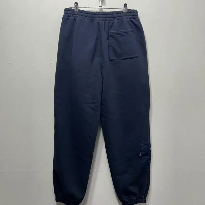 [BUNJANG] FIFA Navy Training Pants / FIFA 네이비 트레이닝 바지