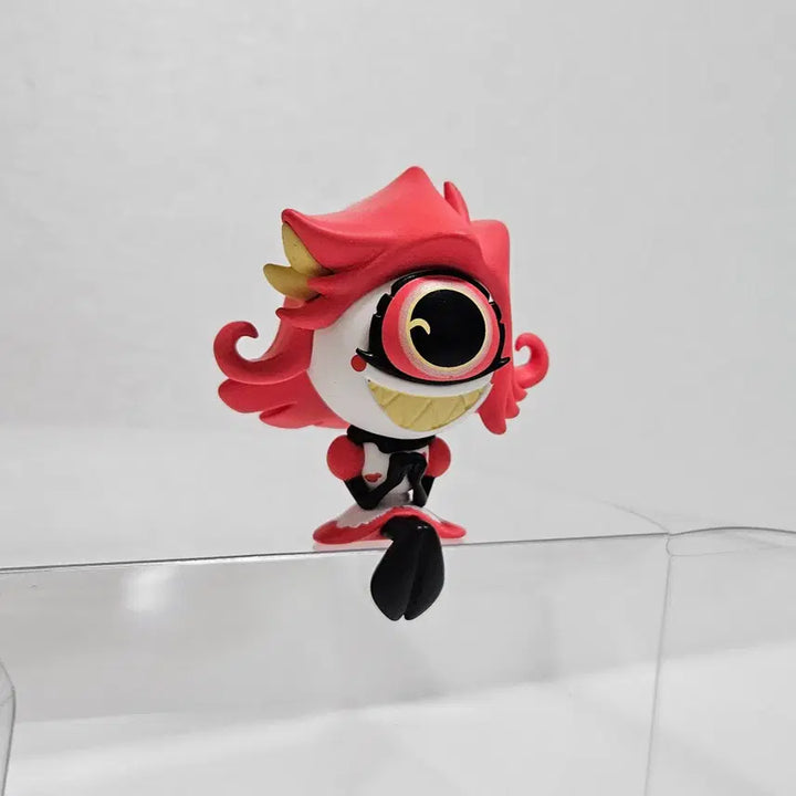 [BUNJANG] Hazbin Hotel Niffty Monitor Top Mini Figure / 해즈빈호텔 니프티 공식 굿즈 유튜즈 모니터탑 데스크 미니 피규어