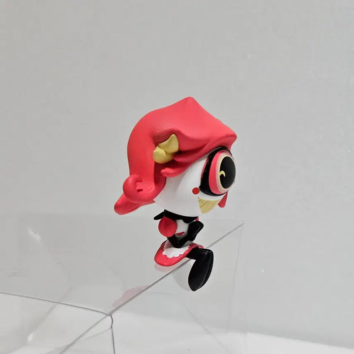 [BUNJANG] Hazbin Hotel Niffty Monitor Top Mini Figure / 해즈빈호텔 니프티 공식 굿즈 유튜즈 모니터탑 데스크 미니 피규어