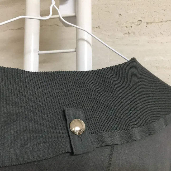 [BUNJANG] SYSTEM Lettering Collar Blouse / SYSTEM 시스템 22 레터링 카라 블라우스 55