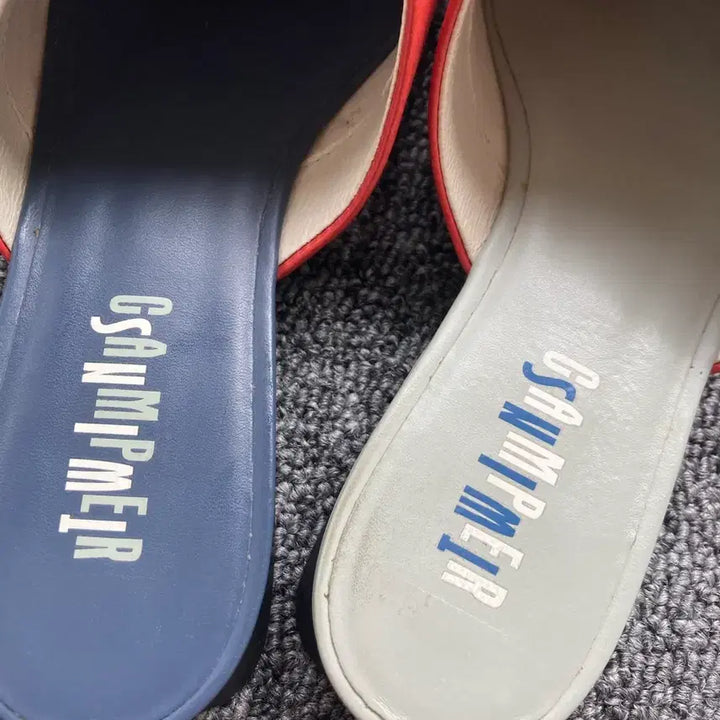 [BUNJANG] Camper Right Nina Red Mule / Camper 캠퍼 레드 뮬