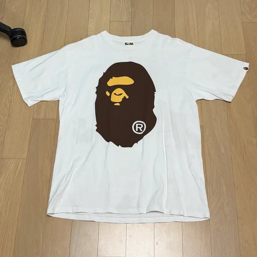 [BUNJANG] BAPE Big Ape Head Short Sleeve T-shirt White / BAPE 베이프 빅 에이프 헤드 반팔 티셔츠 화이트