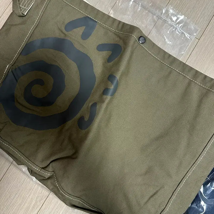 [BUNJANG] SUNLOVE RIIZE Khaki Tote Bag / SUNLOVE  riize 카키색 토트백